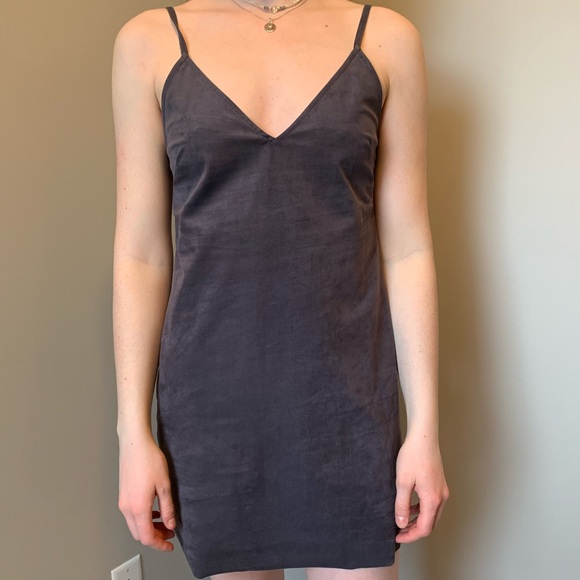 Aritzia Slip Dress - Picture 5 of 9